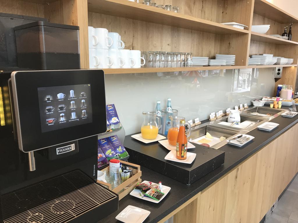 Hotel Zum Hirsch Wertingen 외부 사진