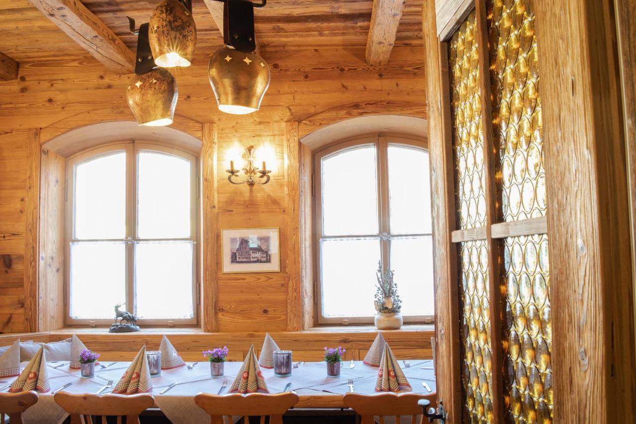 Hotel Zum Hirsch Wertingen 외부 사진